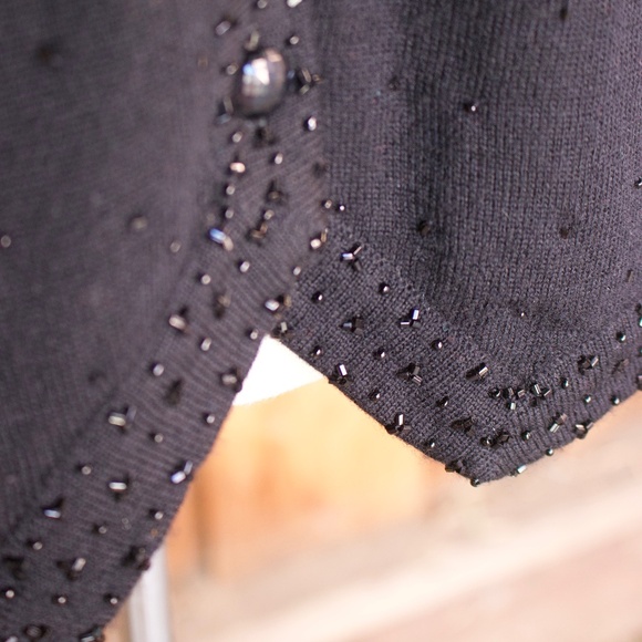 Vintage Talbots 100% Wool Beaded & Lace Knitted Black Button Down Vest Size L - Picture 6 of 16